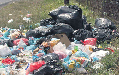 Vecinos de La Chorrera enfrentan crisis por acumulación de basura | Critica