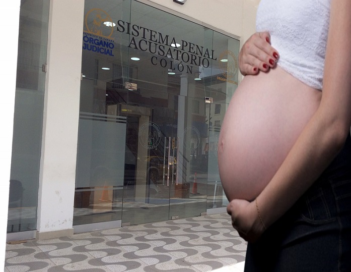 #SucesosCri La Personería de Guna Yala gestionó la aprehensión de esta persona para que enfrentara a la justicia.