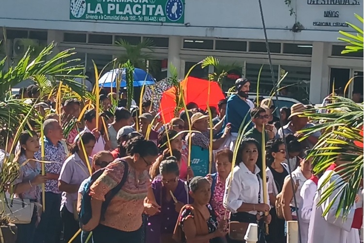 Devoción y teadición en el Domingo de Ramos de Veraguas