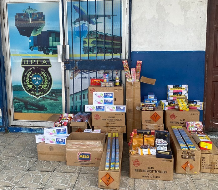 #SucesosCri Los productos fueron retenidos y trasladados a la sede de Aduanas en la Zona Norte para dar inicio a los trámites correspondientes.