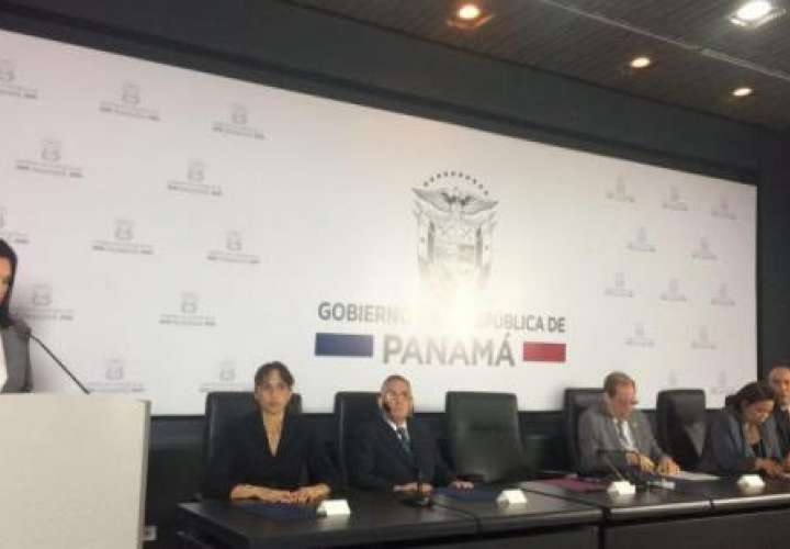 Instalan Comisión sobre invasión a Panamá 