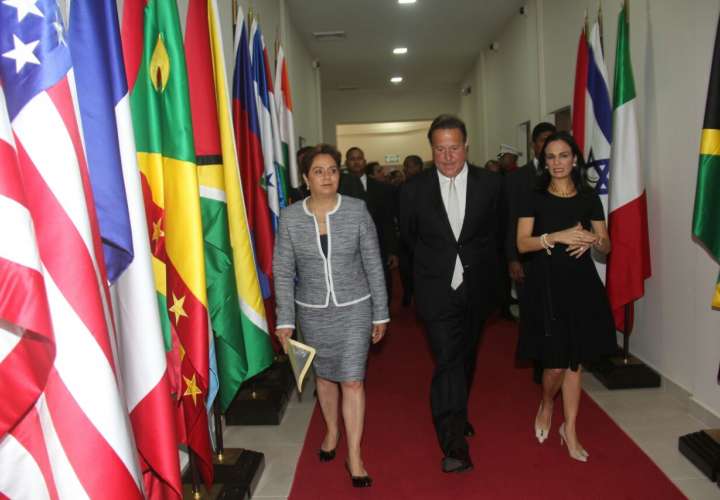 Inauguran sede de Academia Diplomática en Panamá