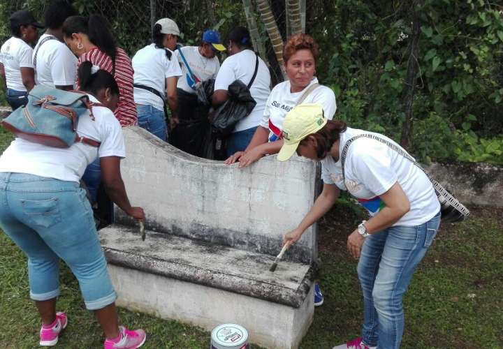 Jornada de limpieza y reparación en parques de San Miguelito