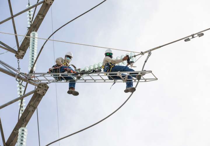 Nuevo récord de consumo eléctrico: 2150 MW alcanzados en Panamá