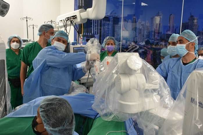 La cirugía robótica reduceel tiempo de espera para el paciente de alta complejidad.