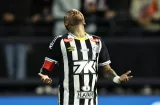 Neymar renueva contrato con el Santos hasta diciembre 