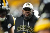 Mike Tomlin renuncia a los Steelers luego de 19 campañas 
