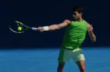 Alcaraz y Djokovic avanzan a cuartos de final en Australia