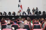 Aprueban en primer debate proyecto que elimina el Ministerio de la Mujer