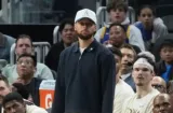 Curry demorará 10 días más para regreso