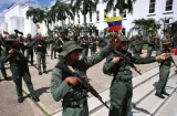 Gobierno de Venezuela despliega 200 mil militares contra amenaza de EEUU