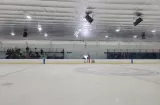 Tiroteo durante un partido de hockey en Rhode Island deja tres muertos 