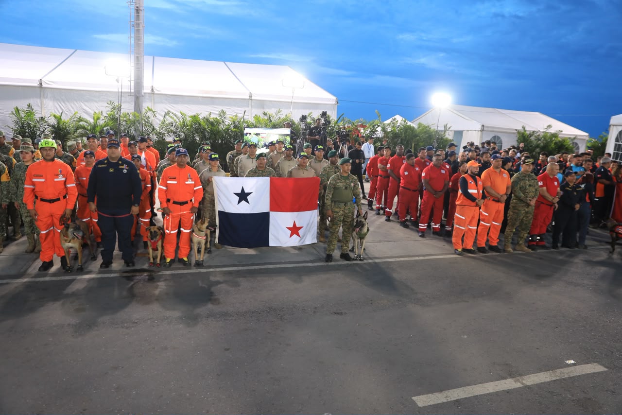 Hoy regresa el equipo de búsqueda y rescate de Panamá  