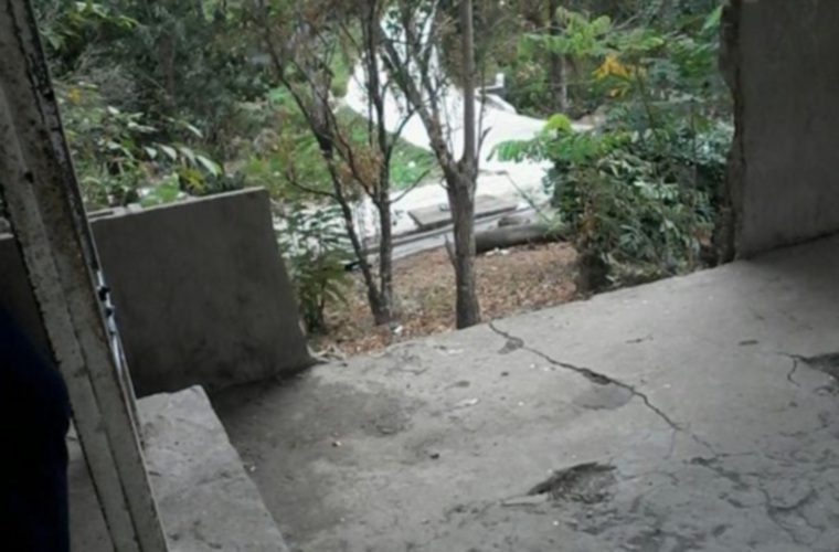 Denuncian que en el sector de Pueblo Nuevo, en Bique, en Arraiján, las autoridades se han olvidado de reparar las paradas en la comunidad. Foto Cortesía