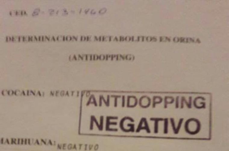 Para las personas inescrupulosas del distrito de Arraiján que andan mal informando a la población y dañando la imagen del exasesor de la alcaldía Justo Lasso, y alegan que él llegó con arma en mano para ganar protagonismo y apoderarse de la comuna arraijaneña, donde este tiene más de 4 meses de no aparecerse por allí. Dicen que todo giró por la prueba para el porte de uso de armas. 