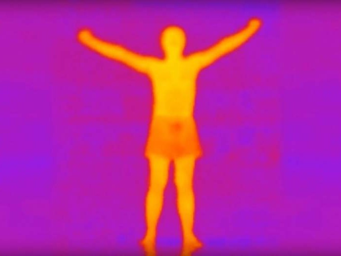 Los expertos investigan para añadir más colores al nuevo material y darle características y texturas que lo hagan más similar a la ropa.  /  Foto: Science