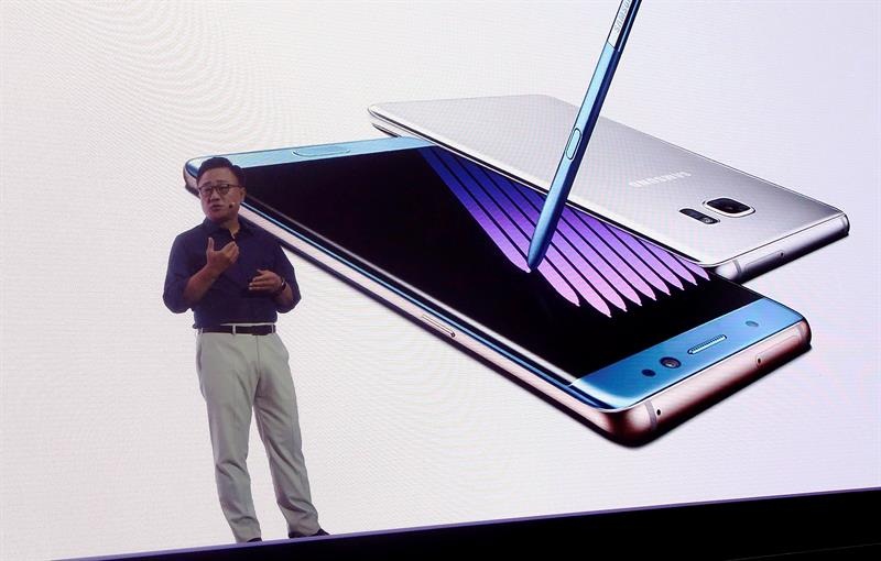 El escándalo llevó a Samsung a abrir una investigación, cuyos resultados fueron presentados hoy por el director de la división de telefonía móvil.  /  Foto: EFE Archivo