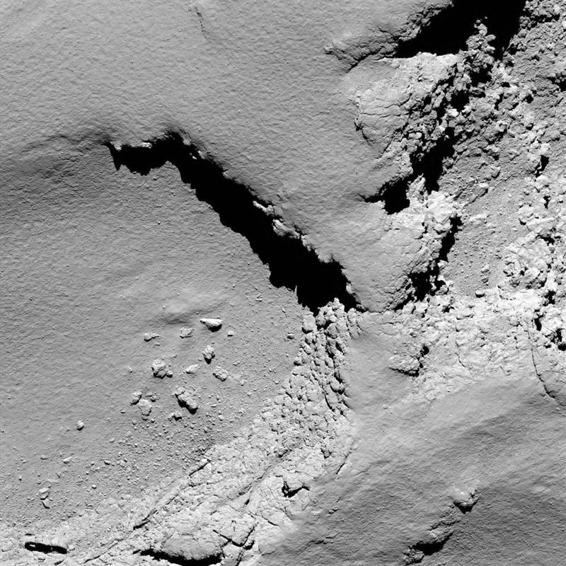 Fotografía cedida hoy, 30 de septiembre de 2016, por la Agencia Espacial Europea (ESA), que muestra el cometa 67P Churyumov-Gerasimenko.  /  Foto: EFe