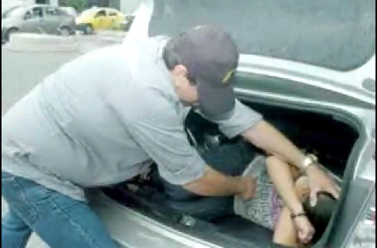 Moradores de Brisas del Mirador del Bosque, en la comunidad de Cabra, en Pacora, denuncian que últimamente están rondando por la barriada muchos vehículos extraños y esto preocupa por la falta de vigilancia de las autoridades policiales.