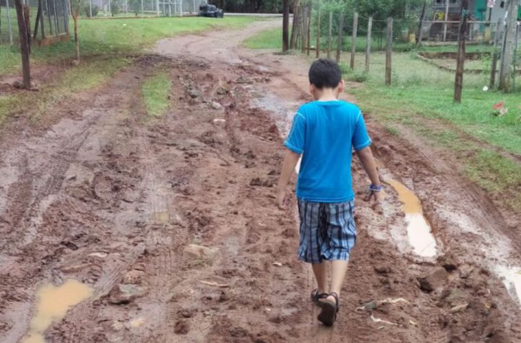 Reportan que las calles en Utivé de Pacora están, en su mayoría, deterioradas, y las cuadrillas del Ministerio de Obras Públicas brillan por su ausencia para repararlas.