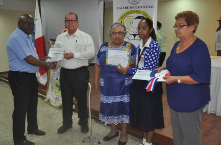 Para el programa nacional de Jubilados, Pensionados y Tercera Edad de la Caja de Seguro Social, que culminó la semana del adulto mayor con la premiación del concurso literario en la modalidad de ensayo, en coordinación con el Ministerio de Educación. 