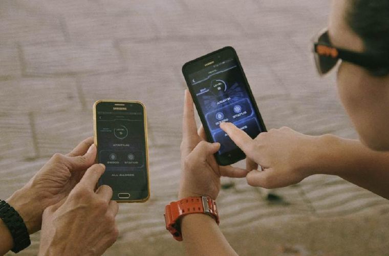 Para el grupo de emprendedores panameños que han creado la primera innovación digital denominada “Interfase”, primer juego de realidad aumentada de Panamá que utiliza a los comercios de todo el país como nodos en un mundo virtual de ciencia ficción. 