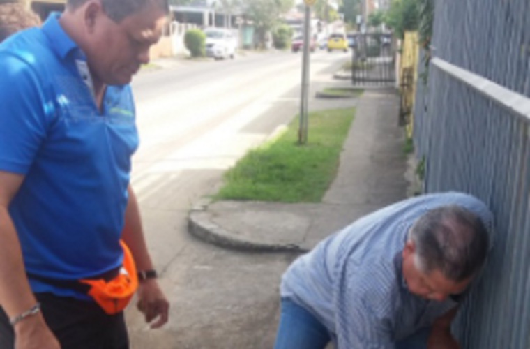Para el camarógrafo José Casis que continúa su recorrido por distintas comunidades llevándole solución a la ciudadanía. Recientemente logró que cuadrillas del Instituto de Acueductos y Alcantarillados Nacionales repararan la fuga de agua en calle K, Cerro Viento, en el distrito de San Miguelito. 