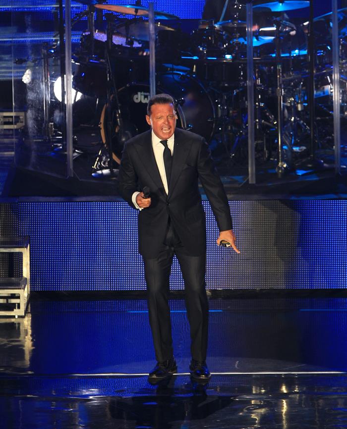 El cantante Luis Miguel durante una presentación. EFE/Archivo