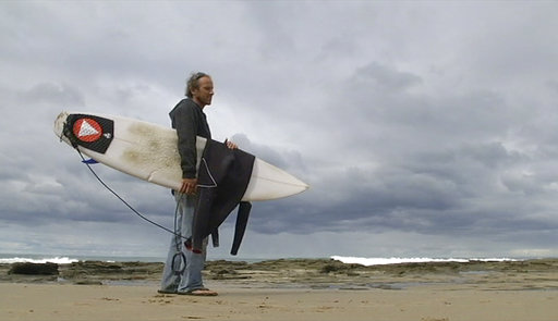 El surfista Marcel Brundler atacado por un tiburón el Australia.  /  Foto: AP