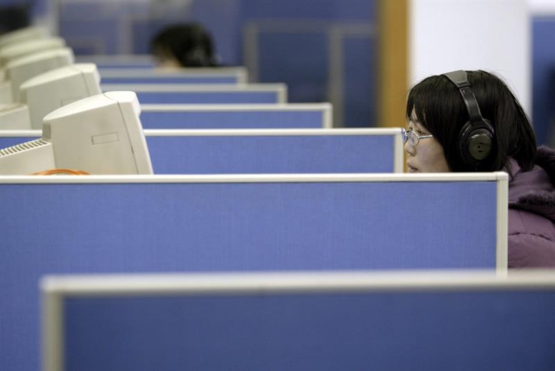 Además de la curiosa exigencia, la pantalla de las computadoras afectadas muestra un mosaico de fotos de la locomotora azul que protagoniza la serie infantil "Thomas y sus amigos", con un mensaje de texto en el que da los pasos a seguir para recuperar los
