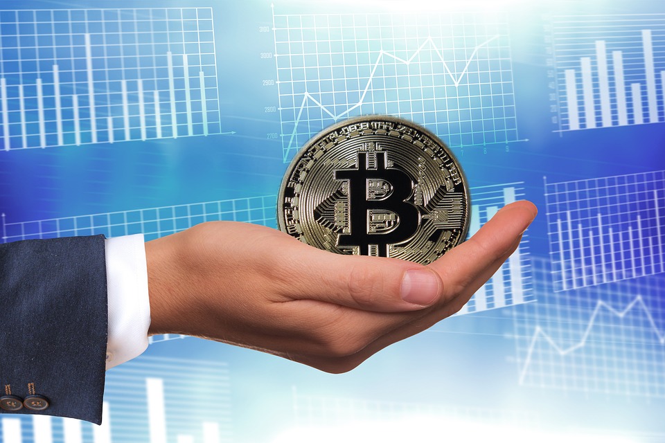 Inicialmente, bitcoin era utilizada sobre todo para la compra de artículos y servicios ilegales por internet. / Foto: Pixabay Ilustrativa