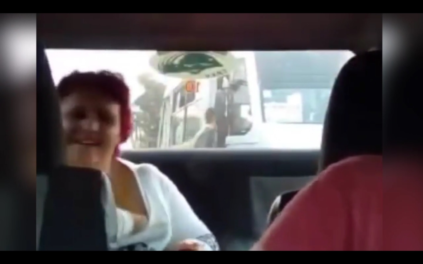 Pelen el ojo señores taxistas y no caigan en esta estafa.