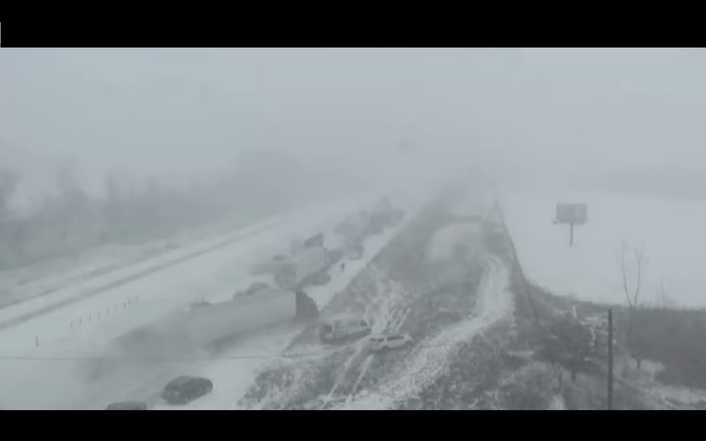 Accidente múltiple en Iowa, EE.UU. Captura de video  DMRegister