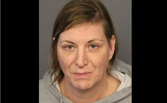 Elisha Pankey fue acusado formalmente de abuso infantil. Foto: AP