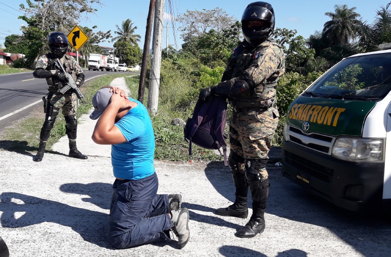 Unos cuatro nicaragüenses fueron capturados en Paso Canos tratando de ingresar ilegalmente a Panamá, en medio de la JMJ. Foto/Mayra Madrid
