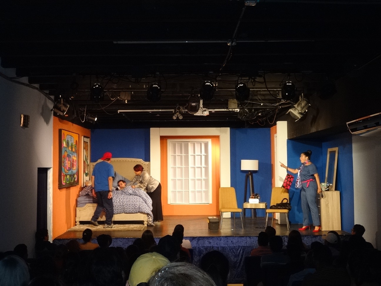 Puesta en escena de grupo Tragaluz, con libreto de Daniel Gómez Nates. Foto: Rosalina Orocú