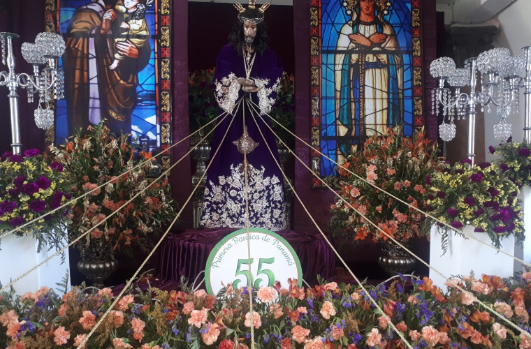 Cientos de devotos llegan a Atalaya para dar gracias por los milagros recibidos. Foto/Melquiades Vásquez