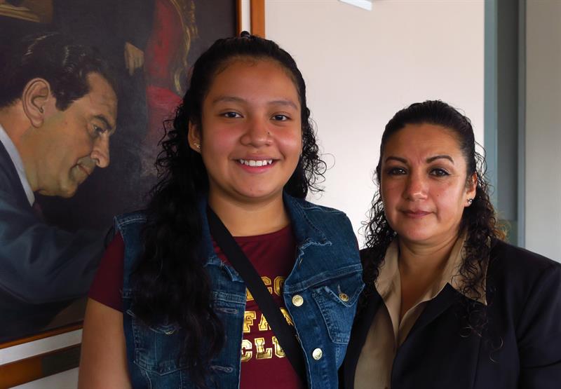 Silva Cardoso, de 13 años, ha vivido dolores tan fuertes como los de un parto debido a una malformación congénita conocida como Síndrome de Herlyn Werner Wunderlich, la cual le provocó tener dos úteros, uno de ellos infuncional. EFE