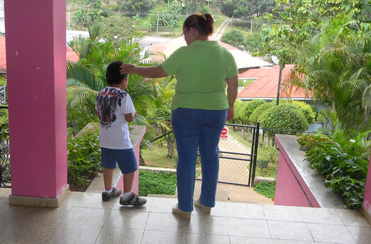 No se reciben las donaciones necesarias para el pago de salario de los empleados y atención médica de los niños. Eric A. Montenegro