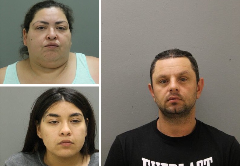 En la imagen Clarisa Figueroa, su novio Piotr Bobak y su hija de 24 años Desiree.