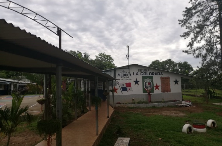 La decisión del cierre temporal de la instalación educativa primaria santeña fue tomada por los docentes del plantel.  Thays Domínguez