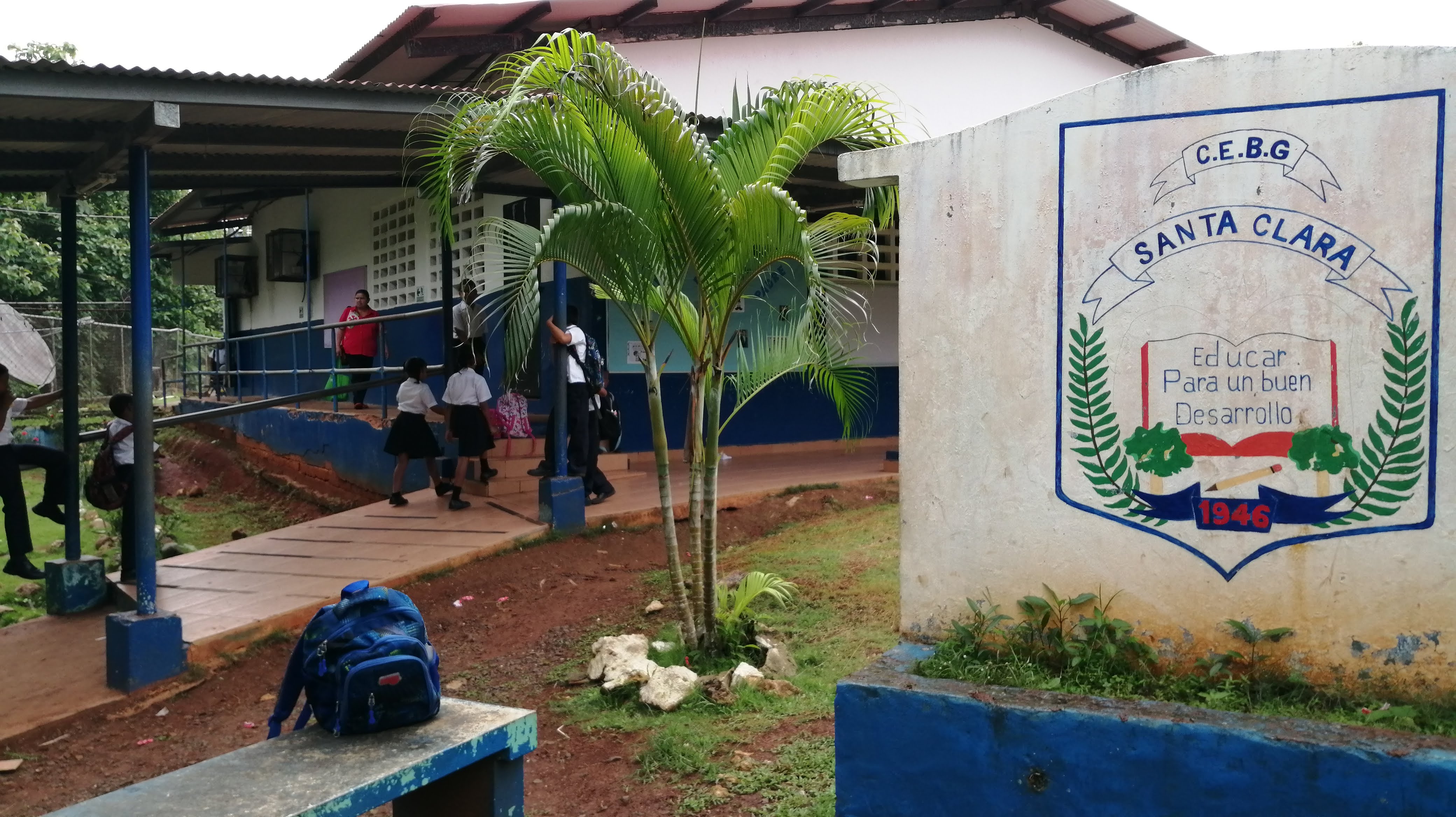 La falta de agua potable afecta desde hace un mes a la escuela y pobladores de Santa Clara. Foto: Eric Montenegro
