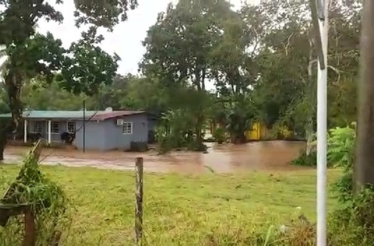 Las zonas afectadas por el temporal registrado ayer en Panamá Oeste fueron Vista Alegre, Cerro Tigre y El Tecal. Eric A. Montenegro