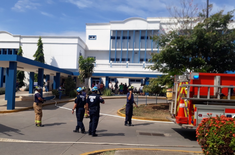Varios estamentos de seguridad participaron del simulacro para medir el nivel de respuesta. Foto/Thays Domínguez