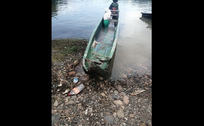 Nadie se hizo responsable de los daños causados al cayuco.