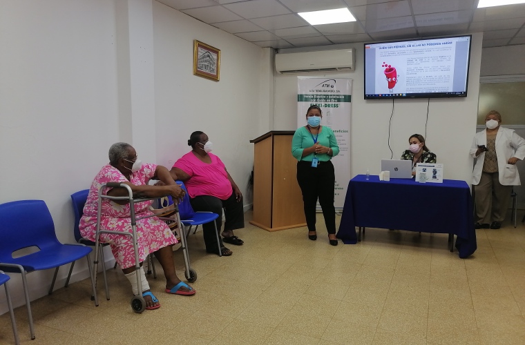 Este centro atiende por día entre 20 a 25 pacientes, de una población de 210.  Diómedes Sánchez S.