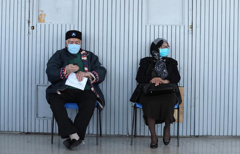 Según la investigación, si una persona resulta reinfectada por la misma variante "se debe a que el paciente no habría creado una memoria inmunitaria". EFE