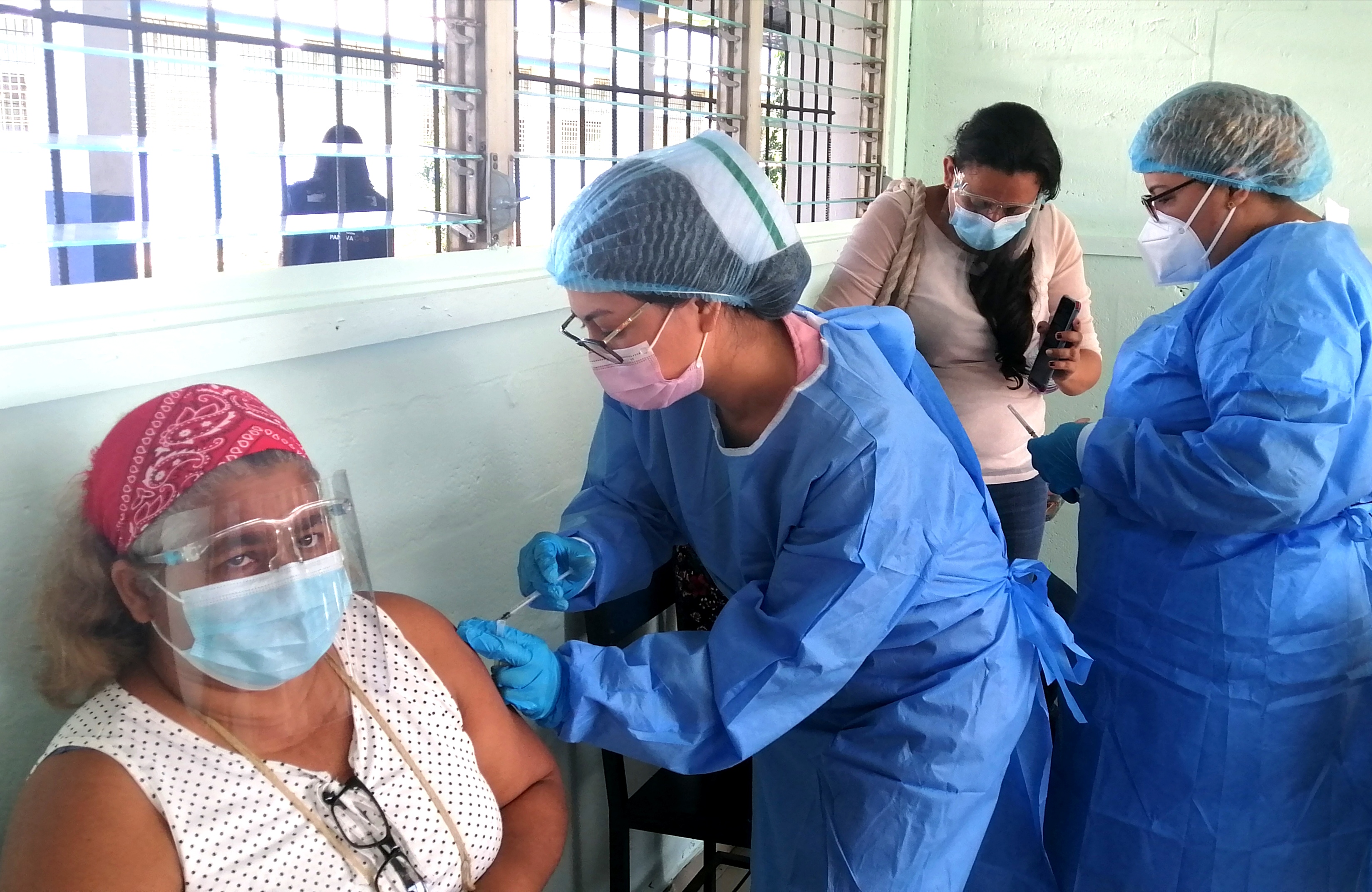 La vacunación continuará en el. 7-2 y 6-1, en Herrera. 