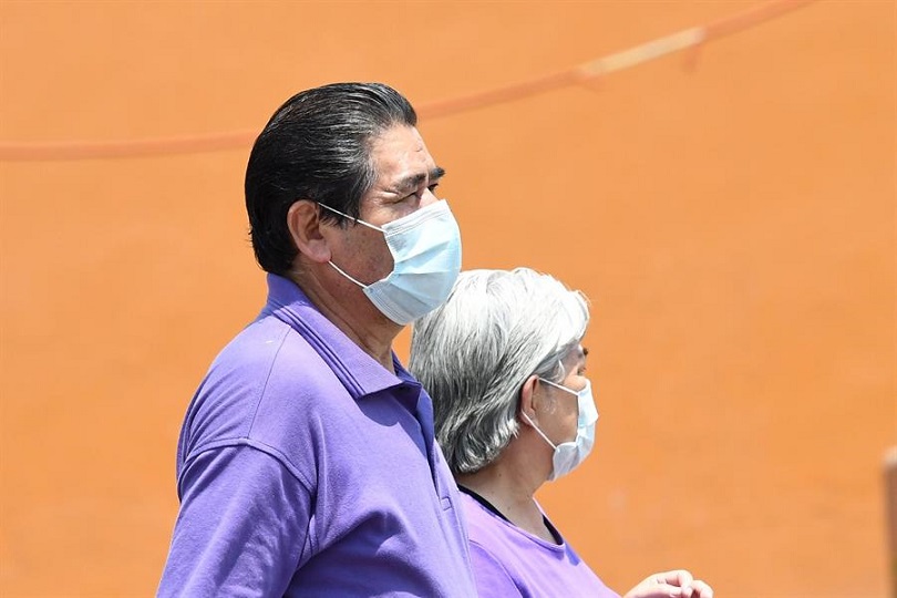 El cáncer colorrectal se diagnostica con mayor frecuencia entre los 60 y 70 años de edad. EFE