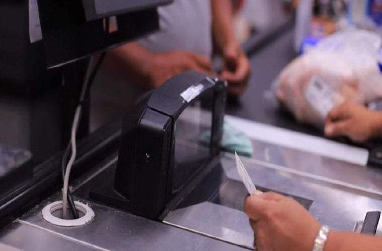 Según los beneficiarios denunciantes, nunca les llegó la información correspondiente sobre realización de los cursos y servicio social para seguir recibiendo el beneficio del Vale Digital.  Diómedes Sánchez S.